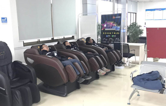 按摩椅的10大品牌（按摩椅的十大品牌有哪些）